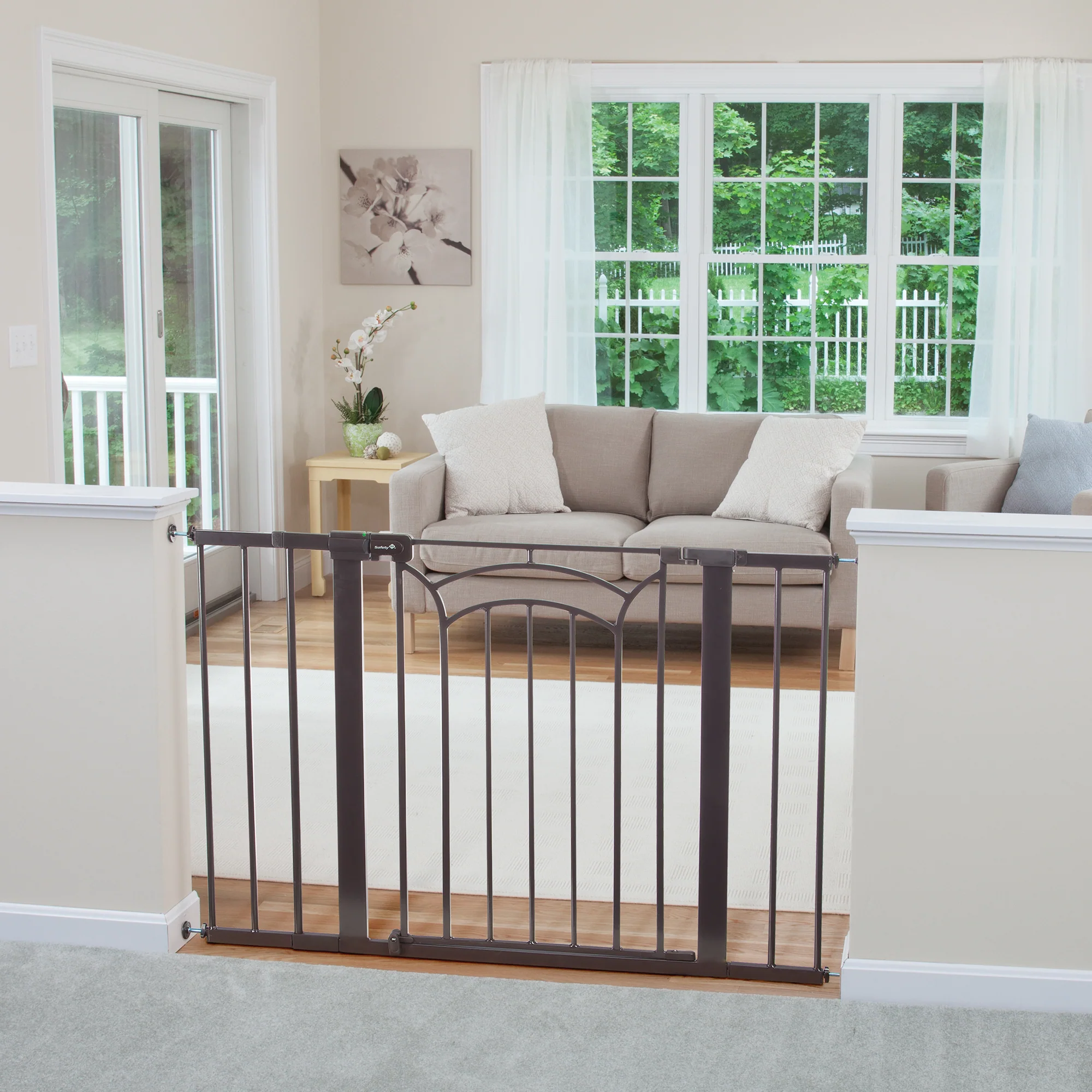 Easy Install Tall & Wide Walk Thru Baby Gate - Image 3